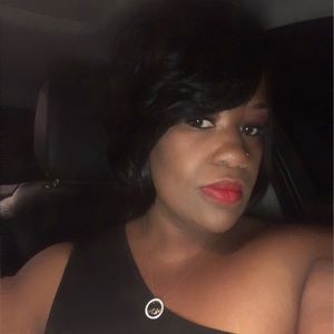 Meet your Posher, Keisha